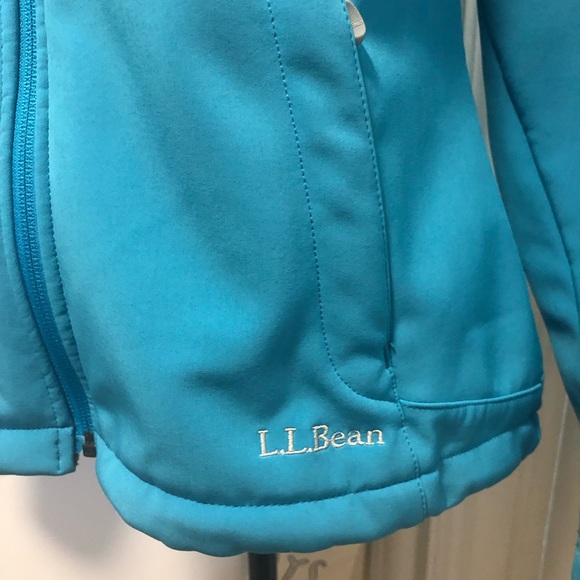 Ll Bean ladies windbreaker raincoat size medium - Picture 2 of 6